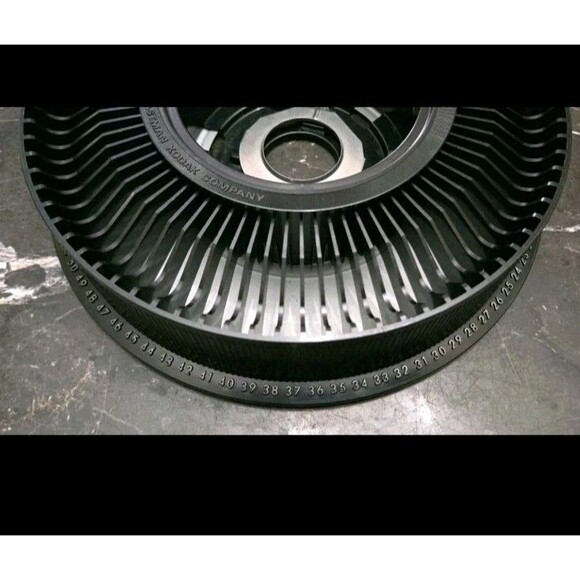 Vintage Kodak Carousel Transvue 80 Slide Tray with Original Box Black For Slides - Picture 12 of 16